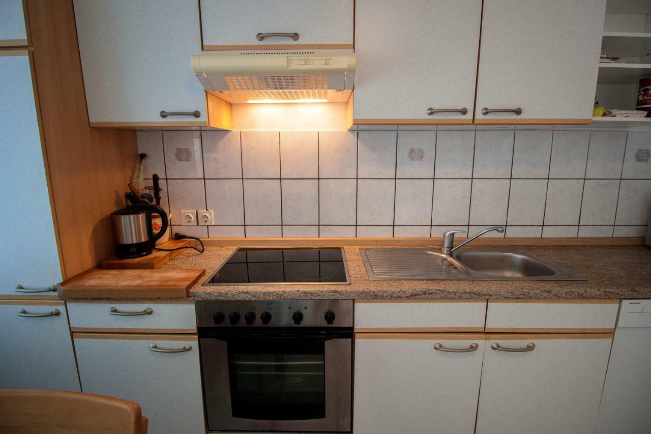 Mrkonjic Branko & Marija Apartmani Omiš Exteriör bild